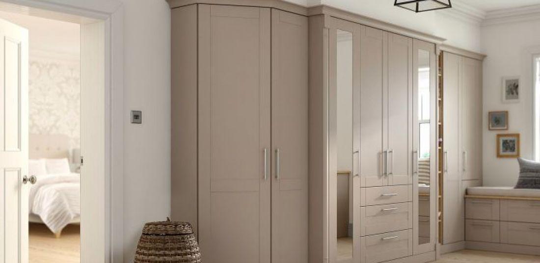 Daval wardrobes discount